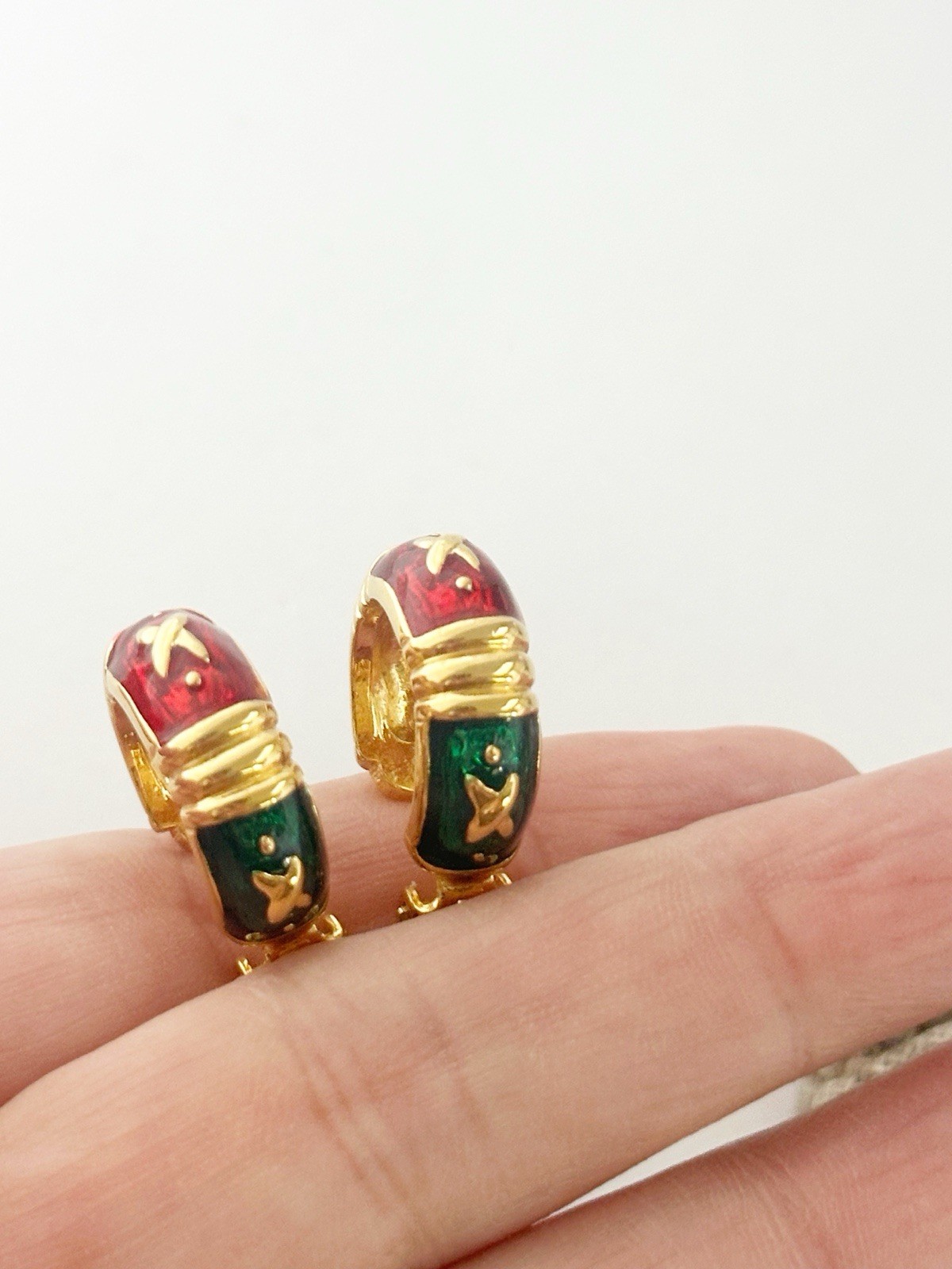 Vintage Joan Rivers Enamel Gold Tone Hoop Clip On Earrings Signed Red Green Blue