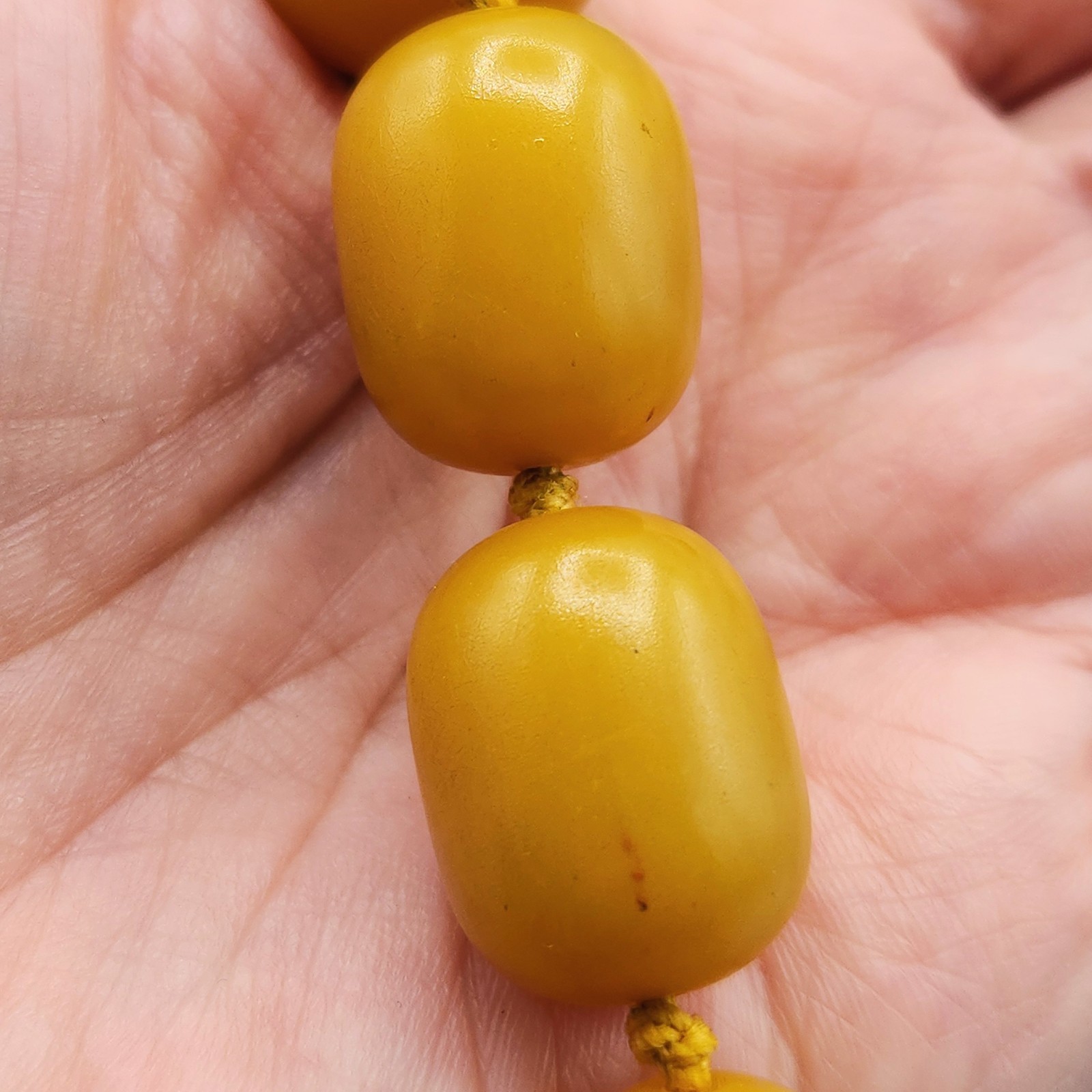 VTG Large Amber Butterscotch Faturan Composite Bakelite Bead Necklace 32″ 108.8g