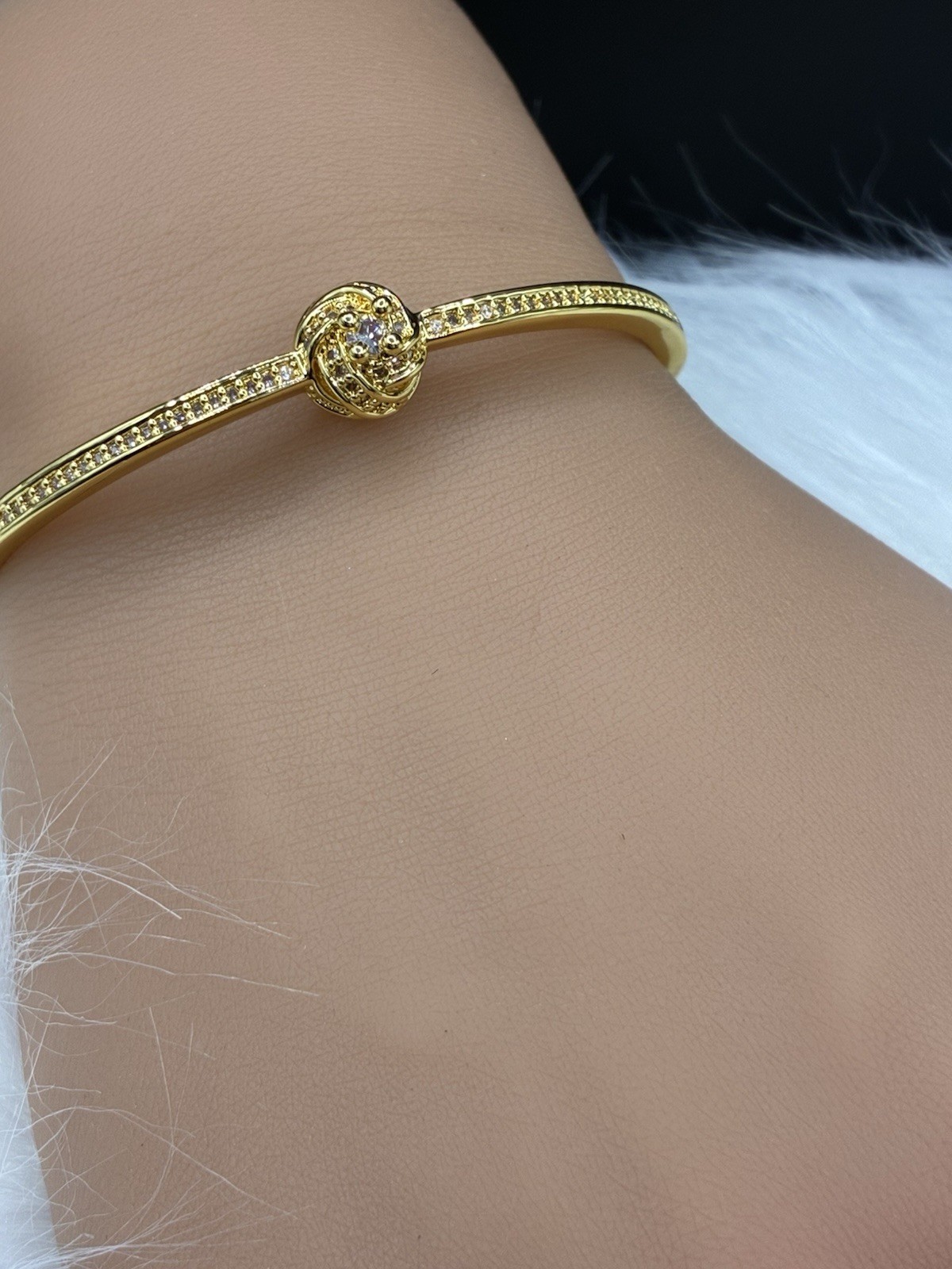 Gold Color Bracelet Bangle Perfect For Any Occasion Alloy Fancy And Elegant