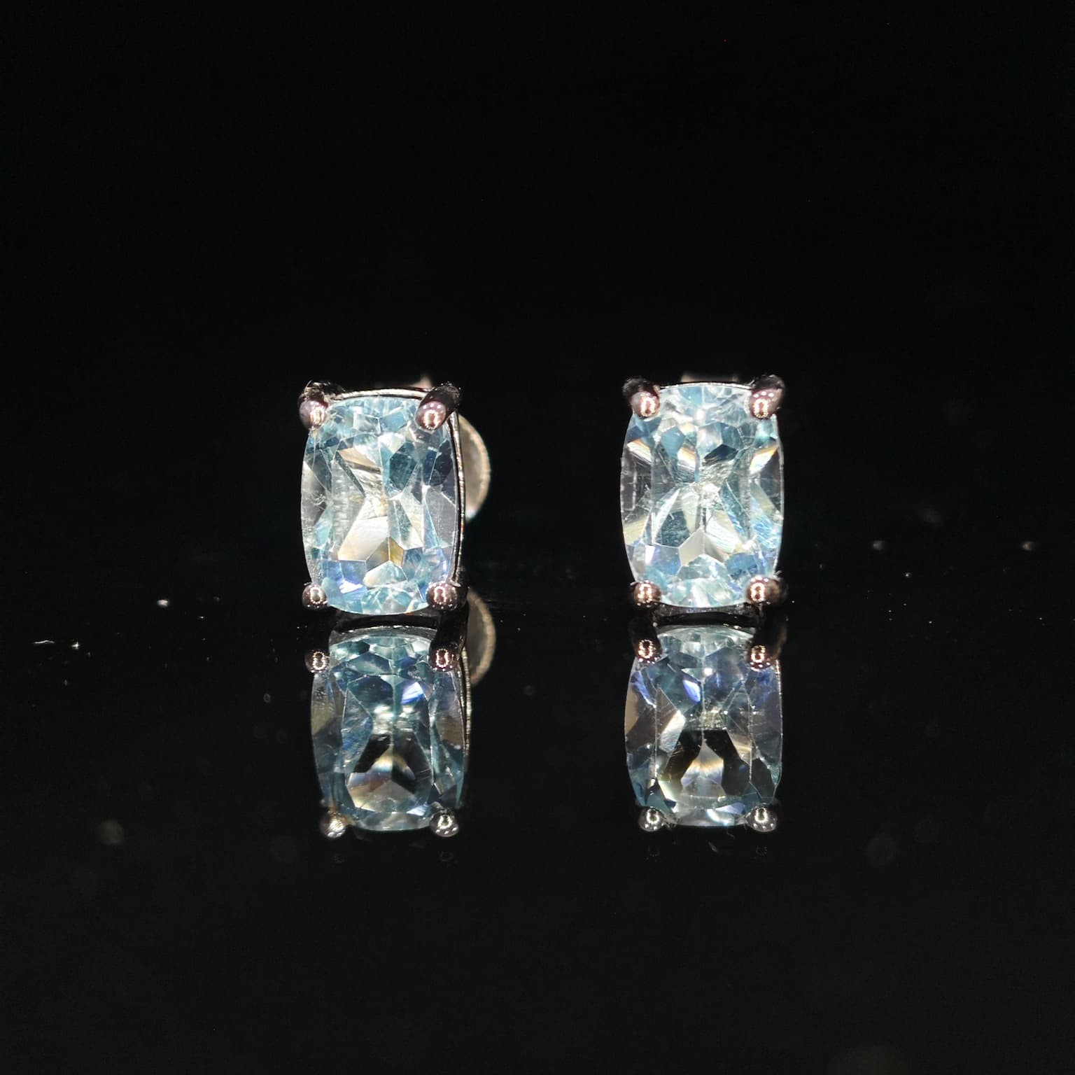 925 Sterling silver Earing Cushion Sky Blue Topaz 7X5MM Natural Gemstone Jewelry