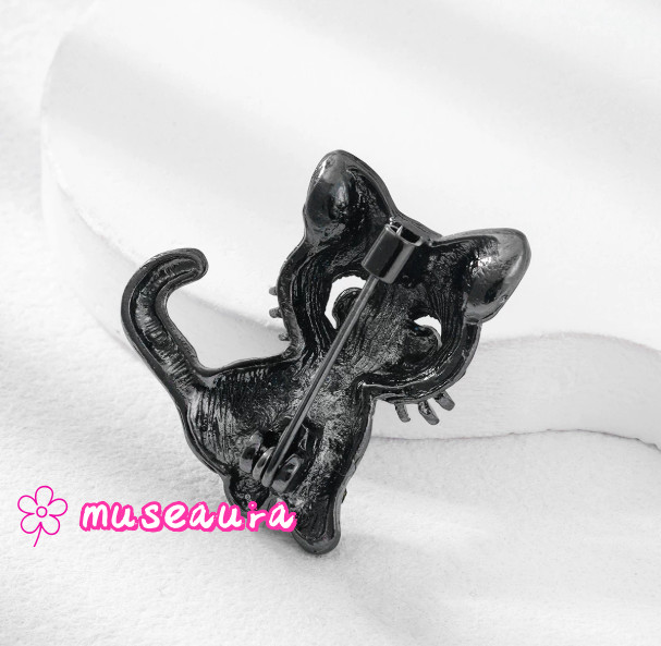 Vintage Rhinestone Gunmetal Black Cat Pin Vintage Style Statement