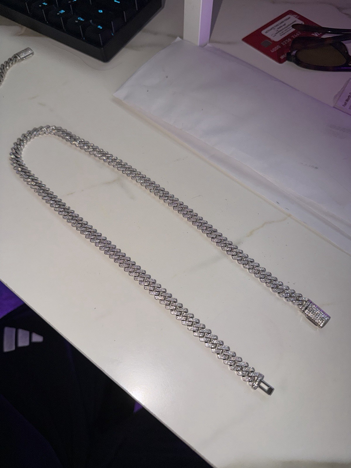 Moissanite Cuban 10mm Iced out (22”)