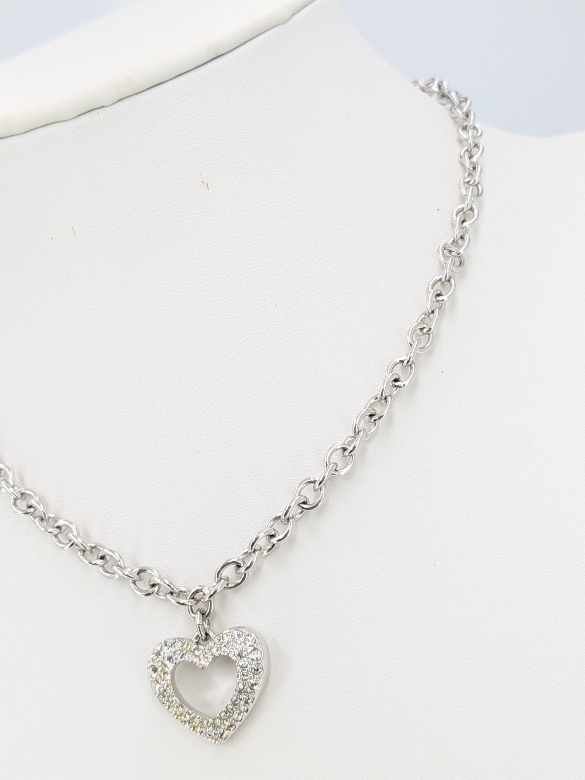Swarovski Necklace Heart Pendant Clear Crystal Silver Tone Swan Charm 17-19 in