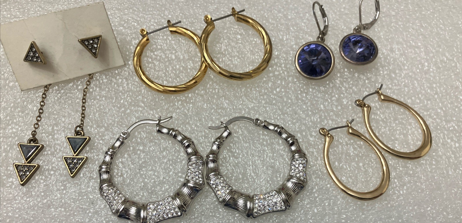 Earring Lot 60 Pr Pierced Mixed Colors Styles Materials