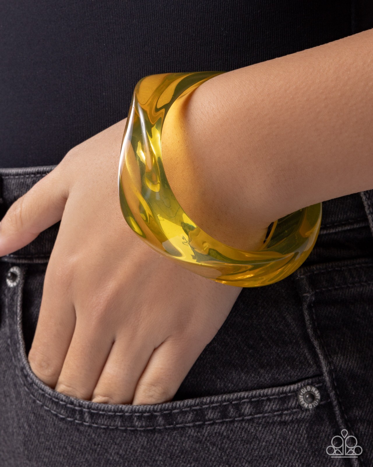 Paparazzi Affixed Allegro – Yellow – Glossy Transparency – Acrylic Bangle Bracel