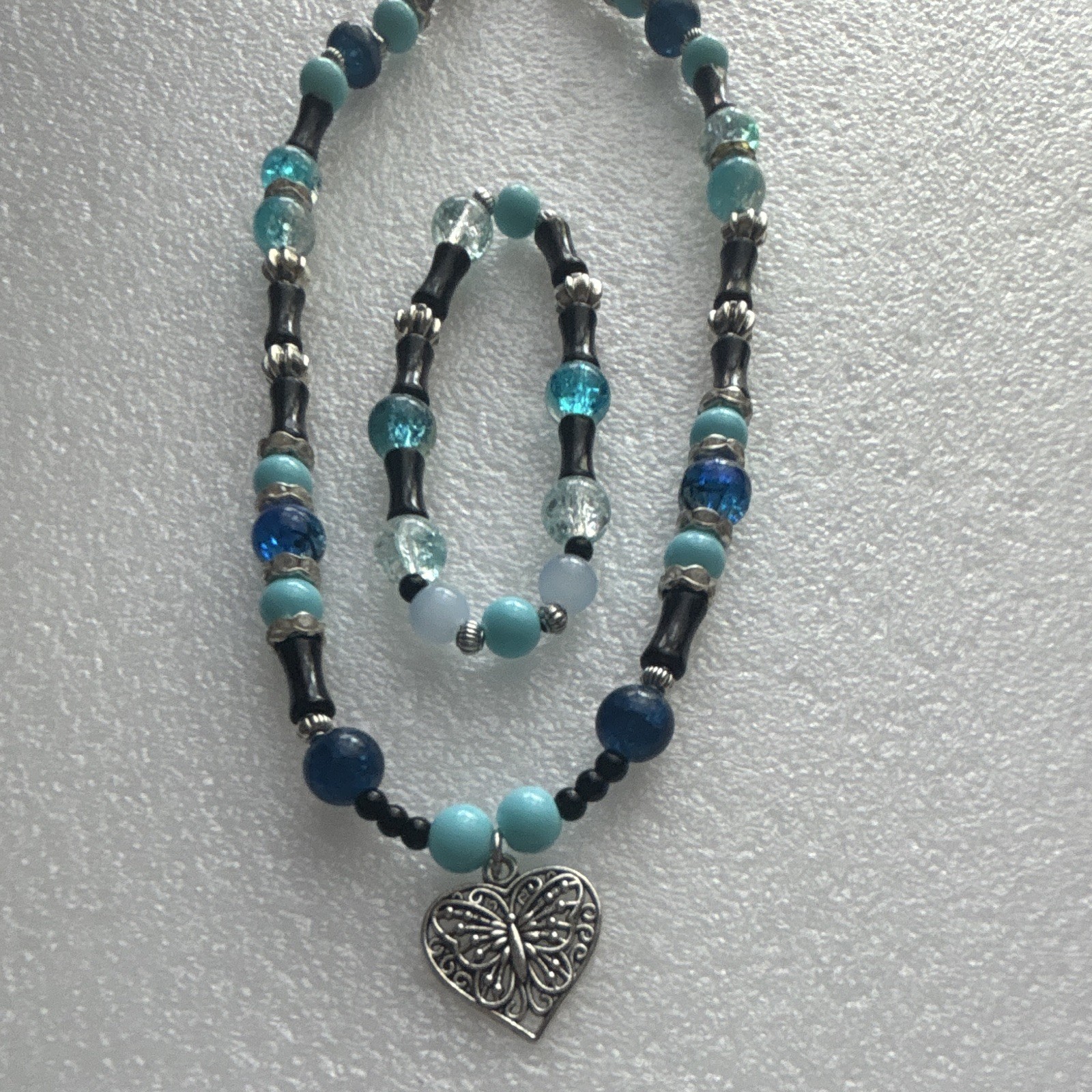 Blue & Black Glass Beaded Jewelry Set Necklace Bracelet Heart Charm