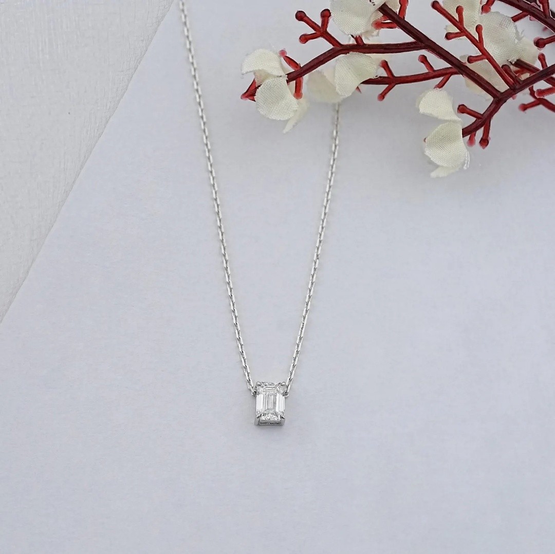 Lab Grown Diamond 1.00 Ct Emerald Cut EF VS Solitaire Necklace in 14K White Gold