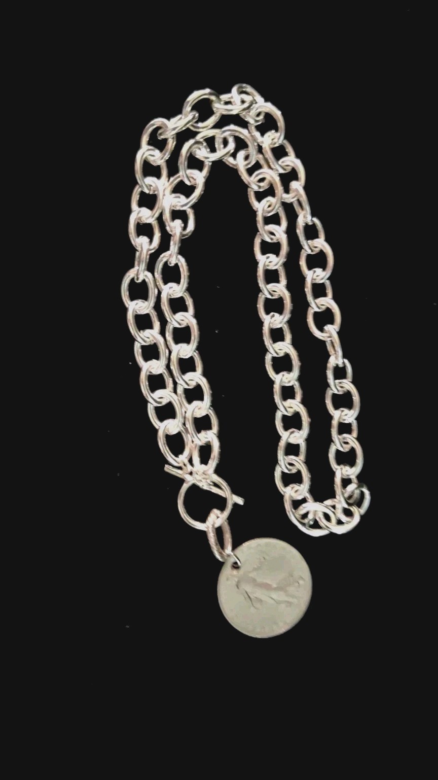 18 Inch Silvertone Oval Link Chain With A Coin Pendant (1Franc)