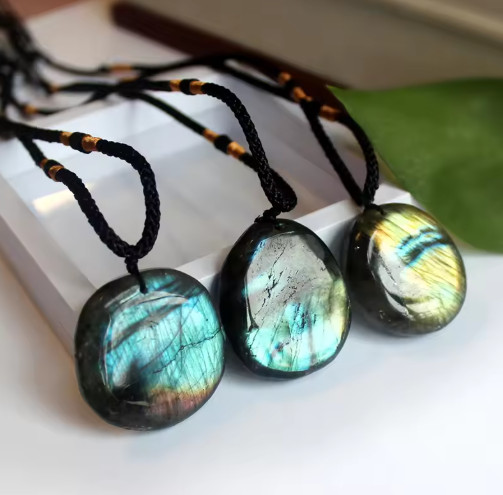 Labradorite Blue Moonstone Necklace Pendant Natural Healing Amulet Protection