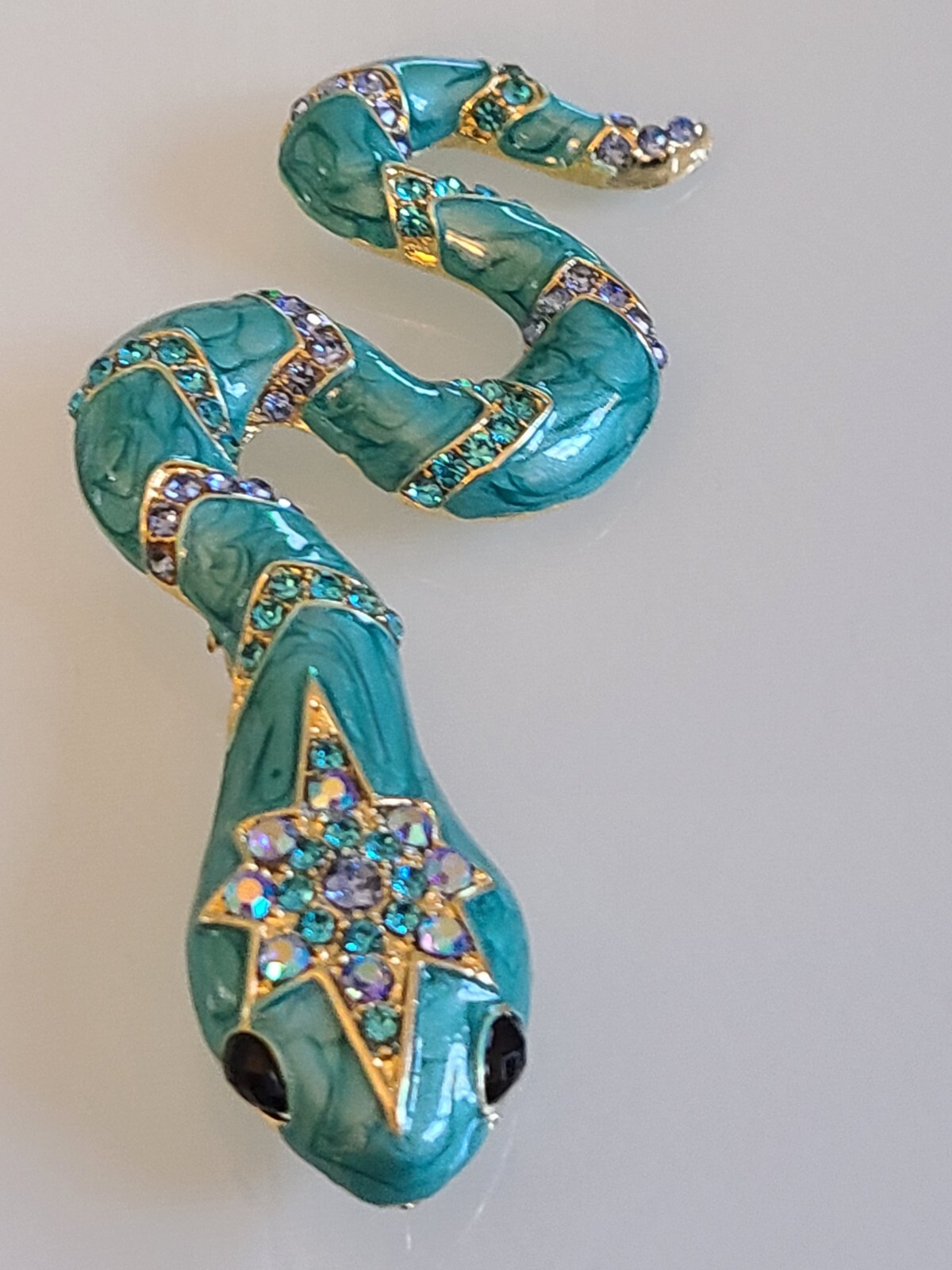 FAB DESIGNER STYLE UNSIGNED HUGE 3.75 INCH SNAKE BROOCH / PENDANT BLUE AURORA