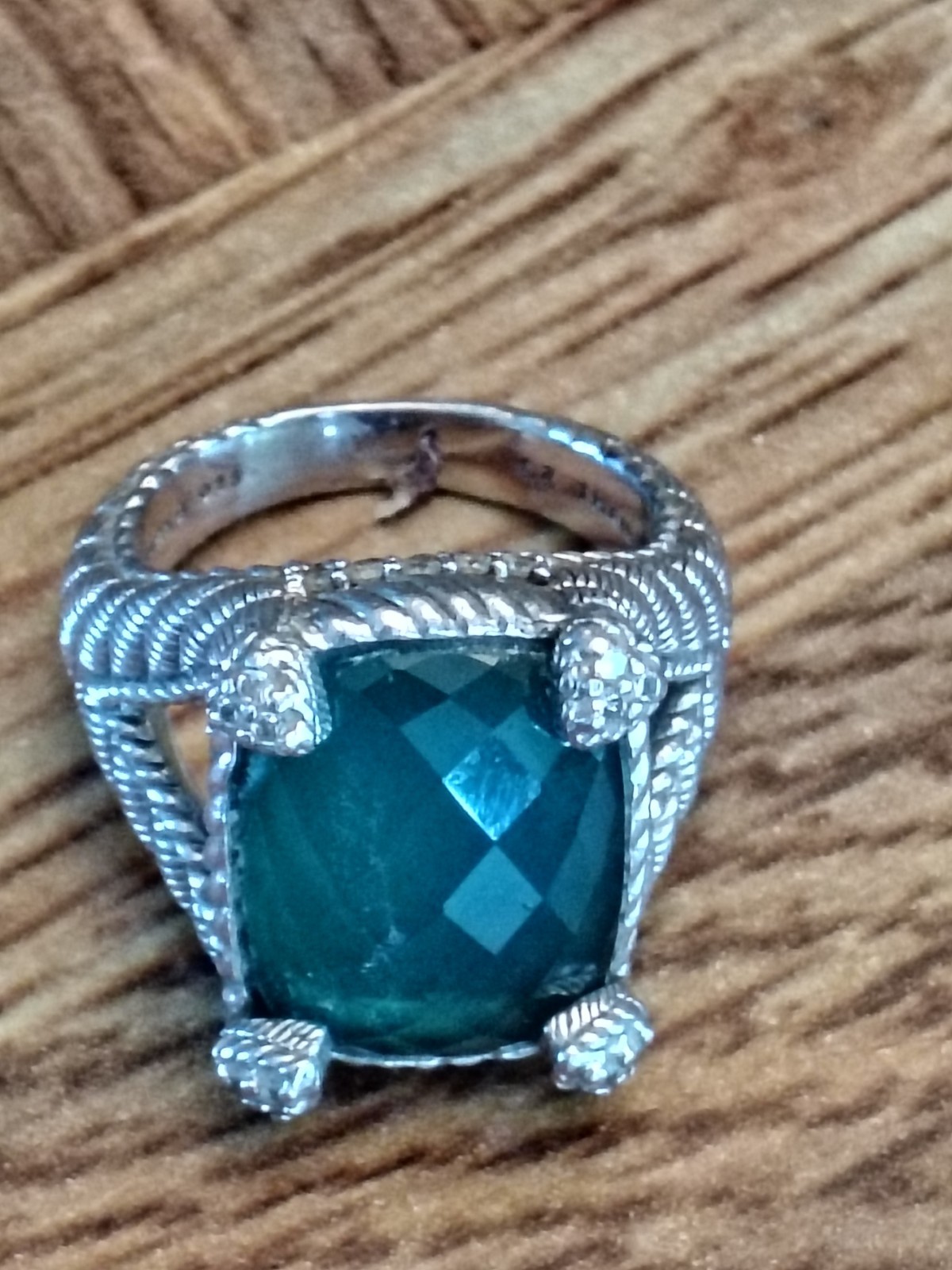 Judith Ripka 925 Sterling Silver Green Goddess Cushion Cut Ring Fleur-de-lis SZ6