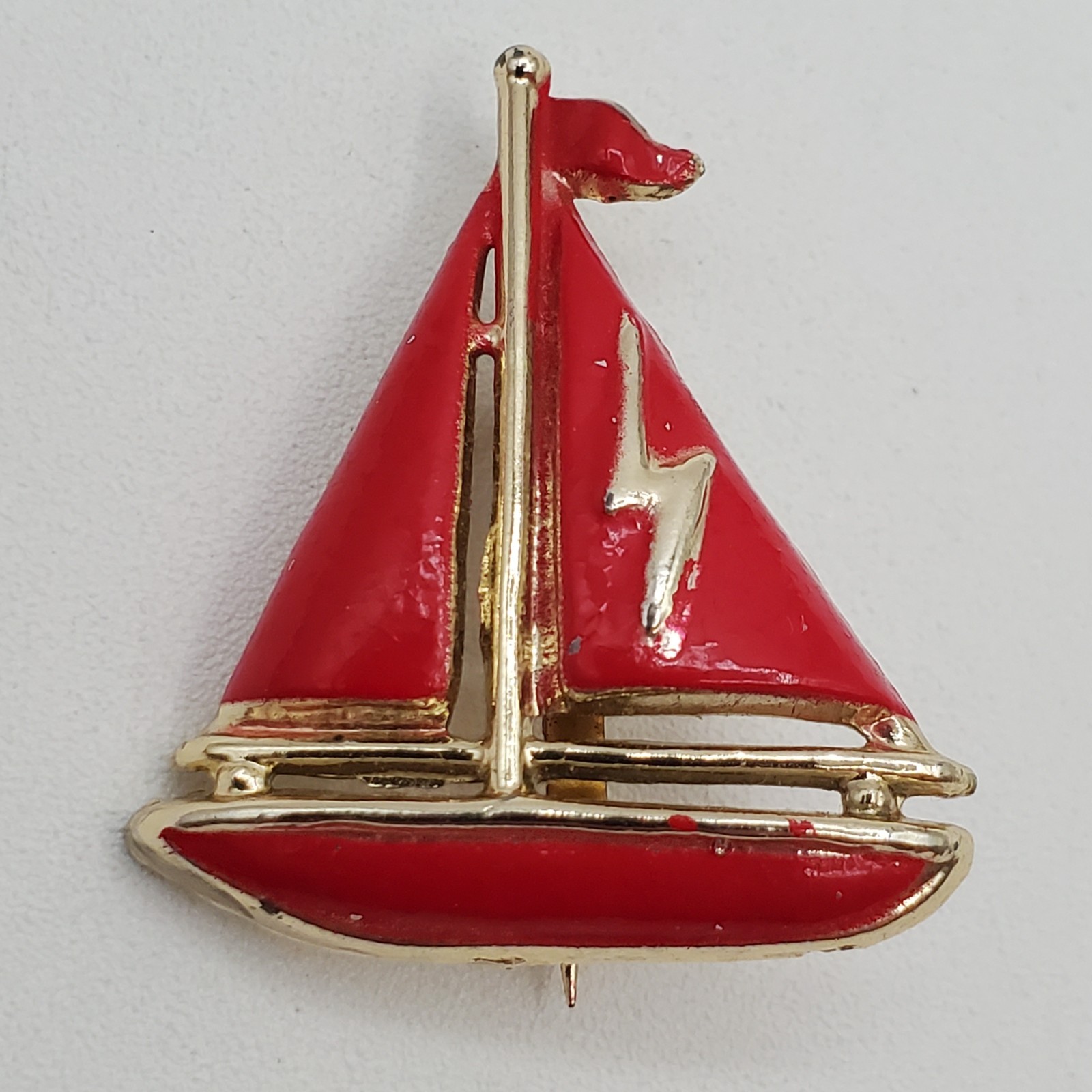 CC Nautical Set Necklace 19in Red Bead Triple Strand Blue Anchor 2 Sailboat Pins