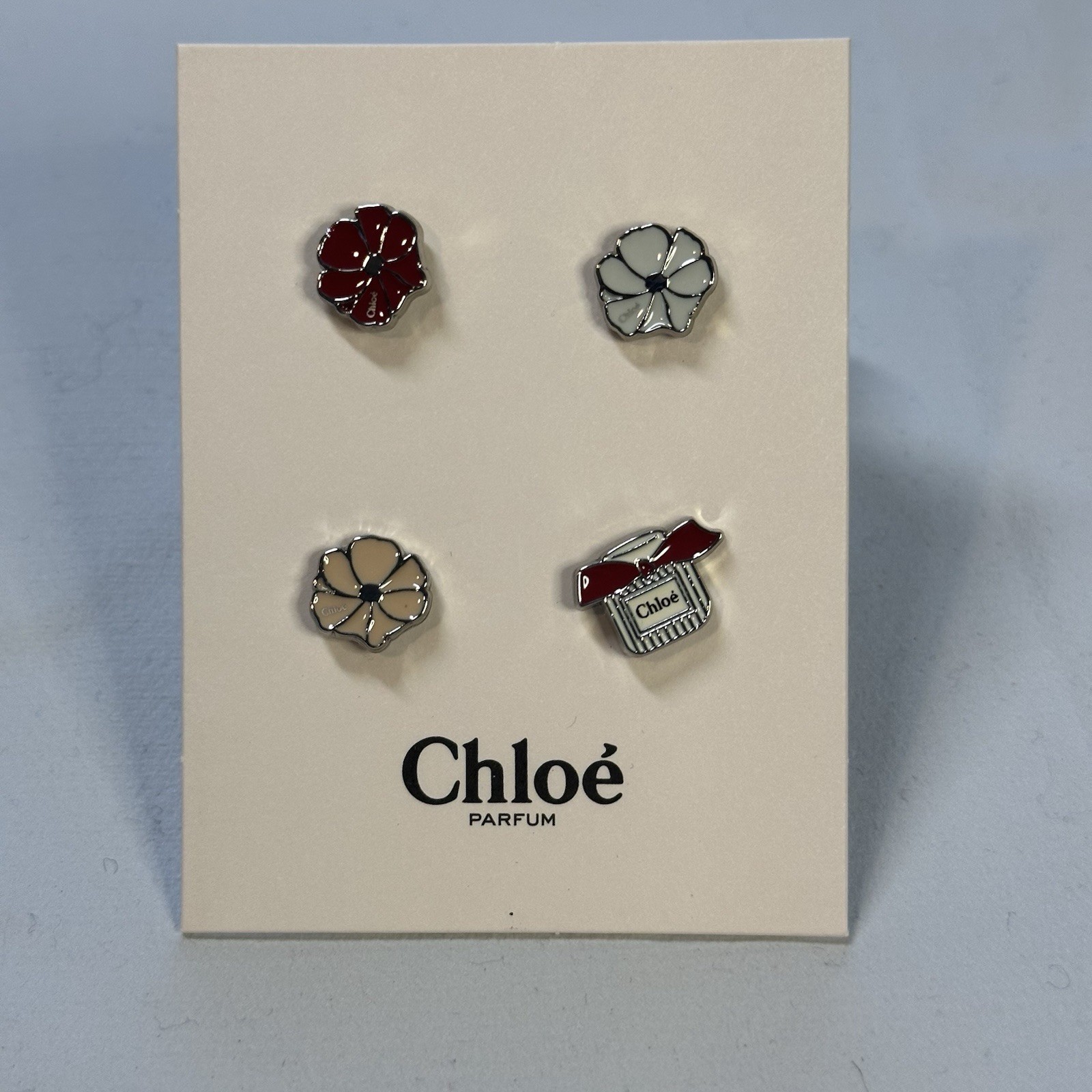 Chloe Limited Pin Badge Set of 4 Brooch Pins Chloe Parfum Flowers New Sealed