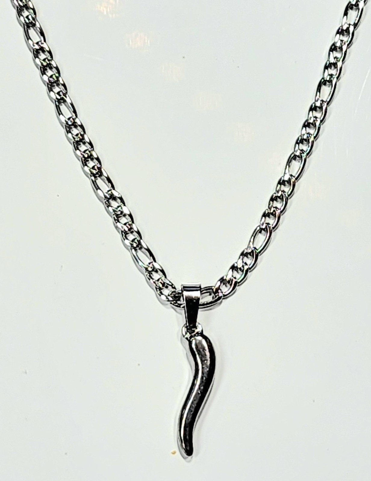 Stainless Steel Italian Horn 1 inch with 18-inch Figaro Chain