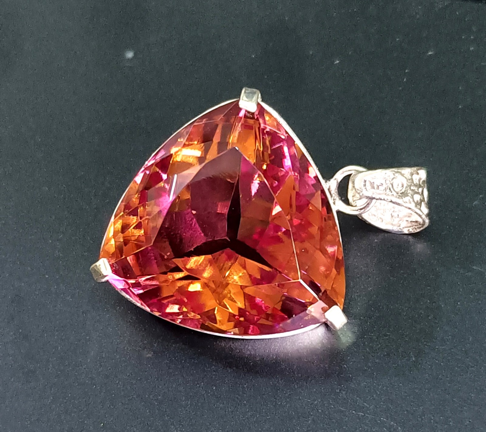 84 Ct Natural 7 Color Zultanite Pendant 925 Silver Loose Certified Gemstone