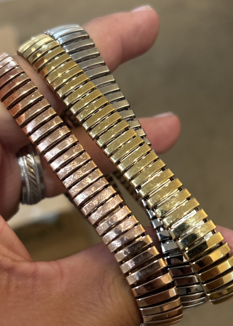 Vintage Interlocking Bracelet Stretch Tri-color Gold, Copper & Silver Tone