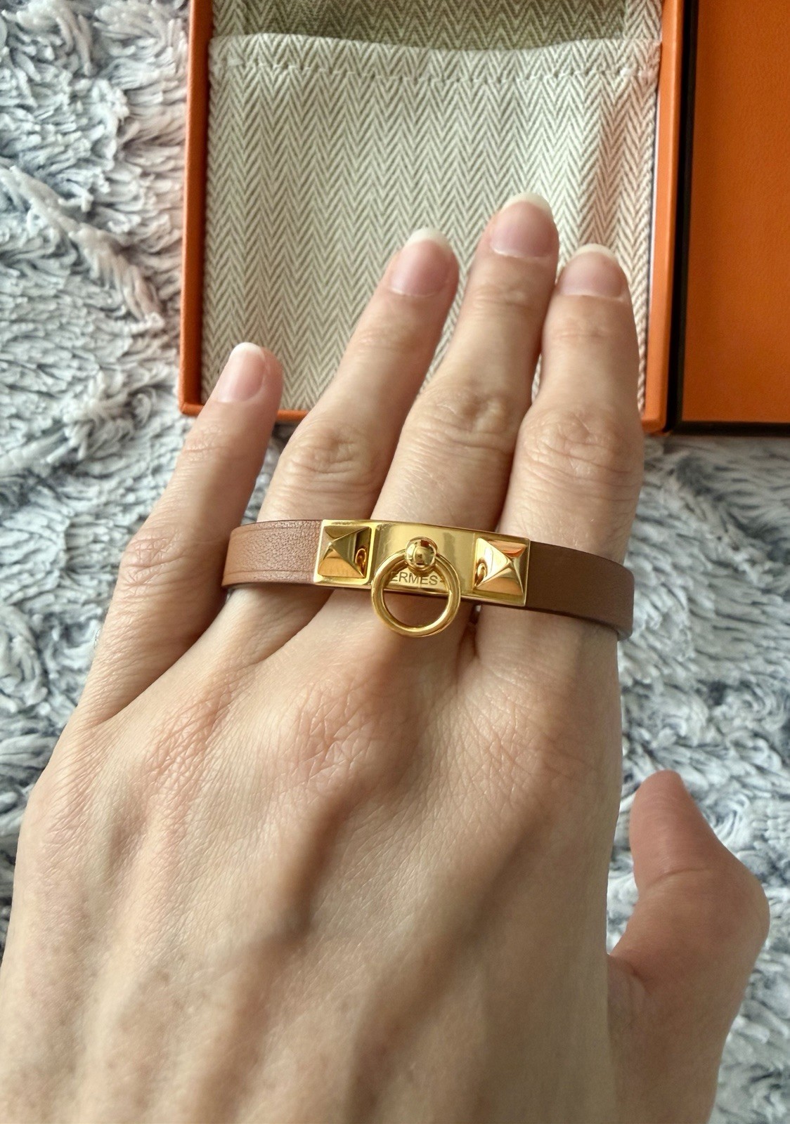 AUTHENTIC HERMES RIVALE MINI BRACELET GOLD PLATED IVORY LEATHER STRAP