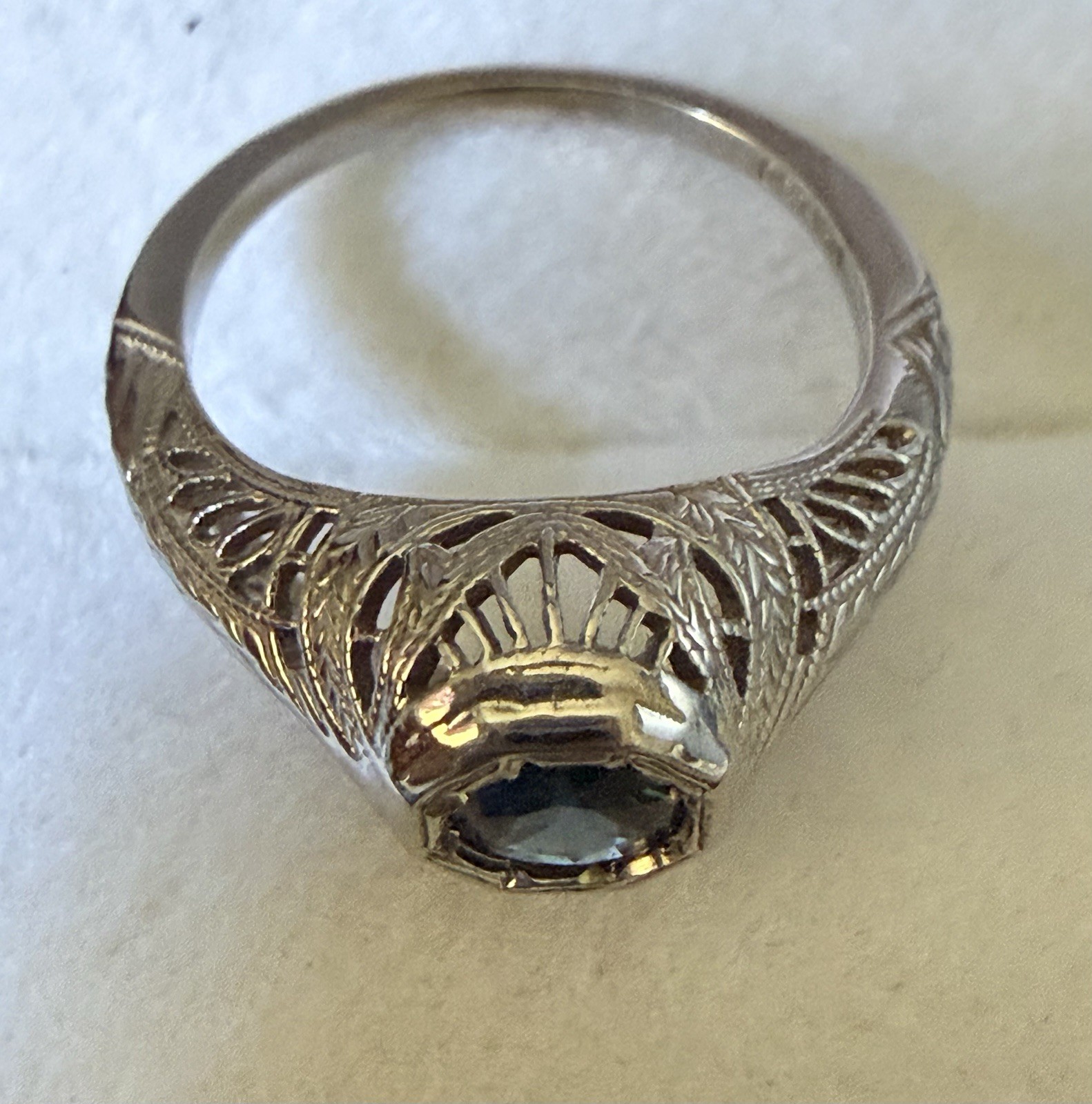 Vintage Art Deco 14k White Gold Blue Sapphire Filigree Ring, 2.64g