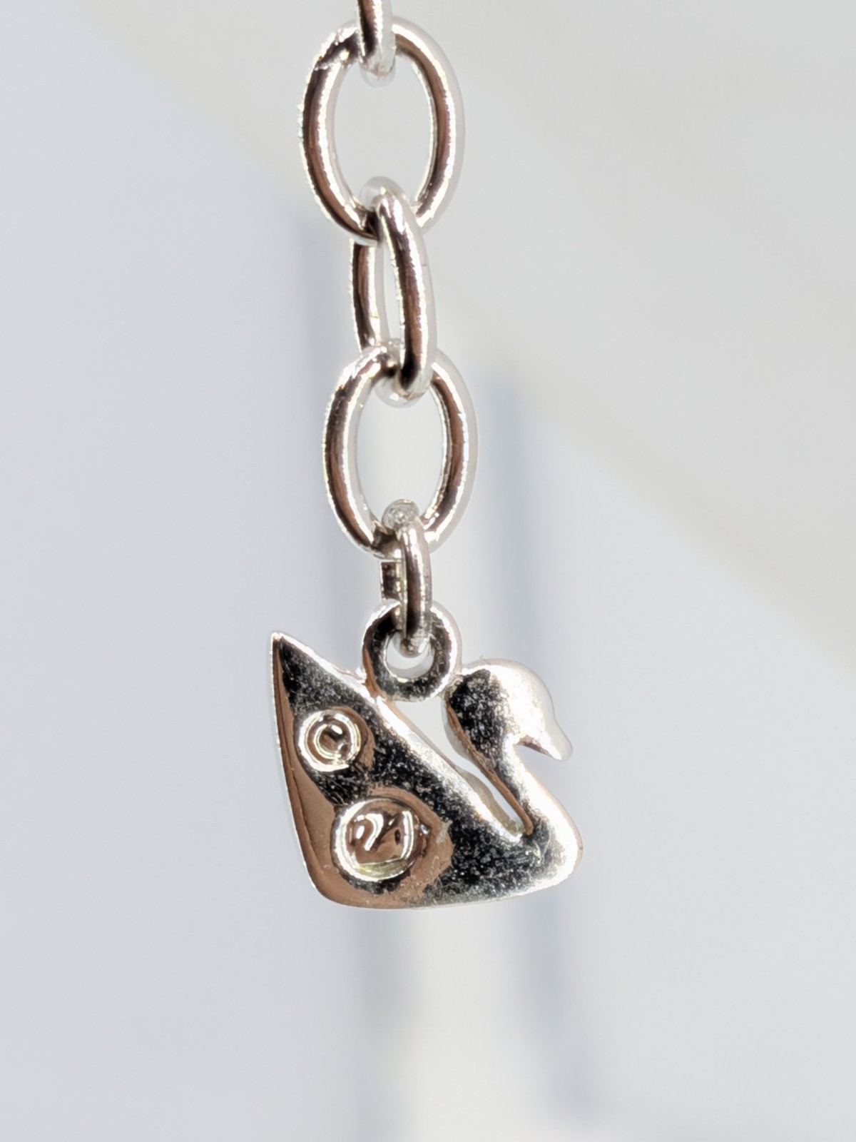 Swarovski Necklace Heart Pendant Clear Crystal Silver Tone Swan Charm 17-19 in