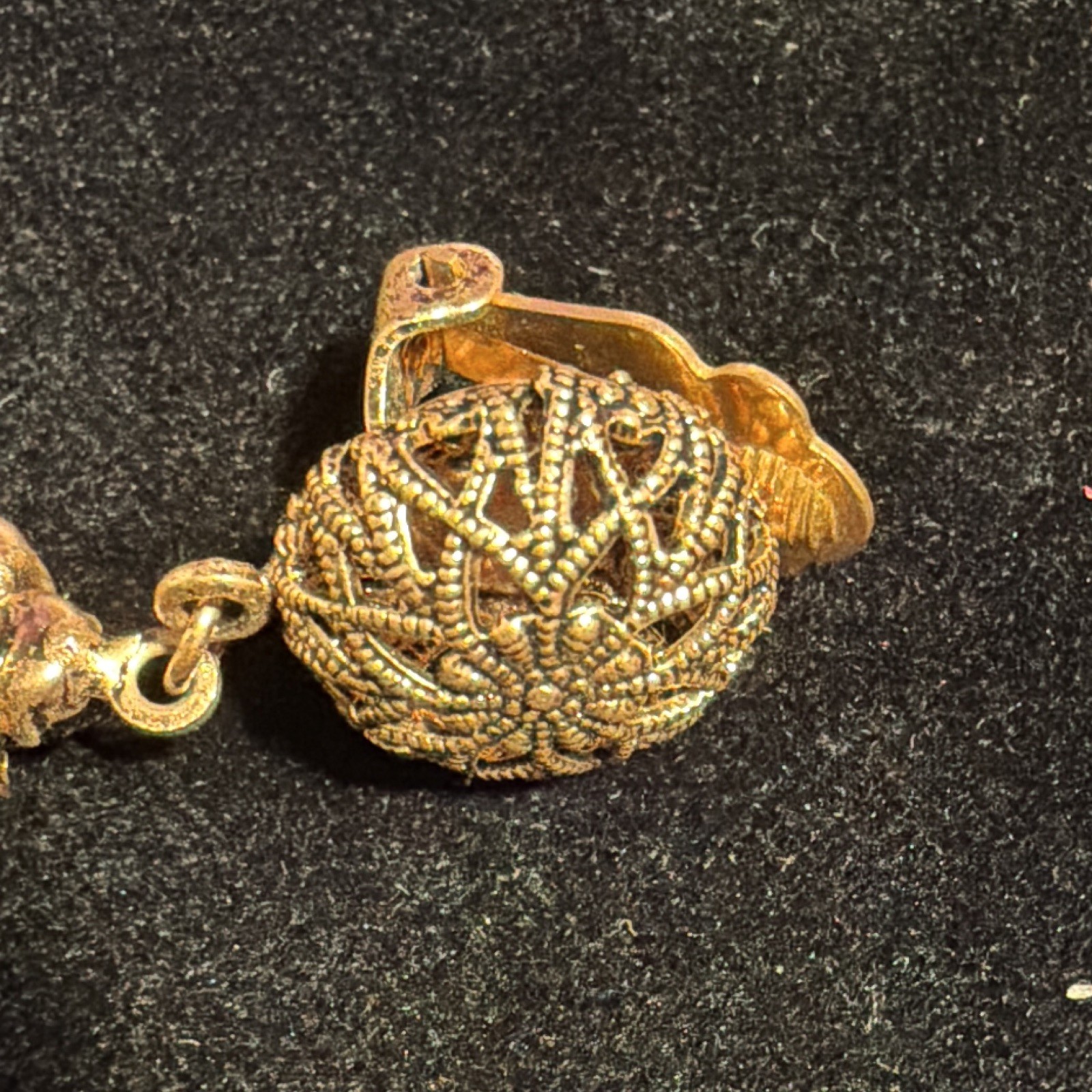 Gold Tone Metal Filigree Oval Dangle/Drop Clip-On Earrings for Lobe