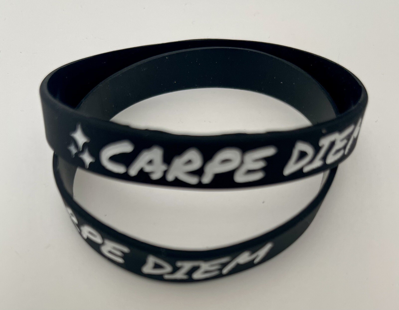 Silicone Rubber Wristbands (4 pack) CARPE DIEM MOTIVATIONAL WRISTBANDS **NEW**