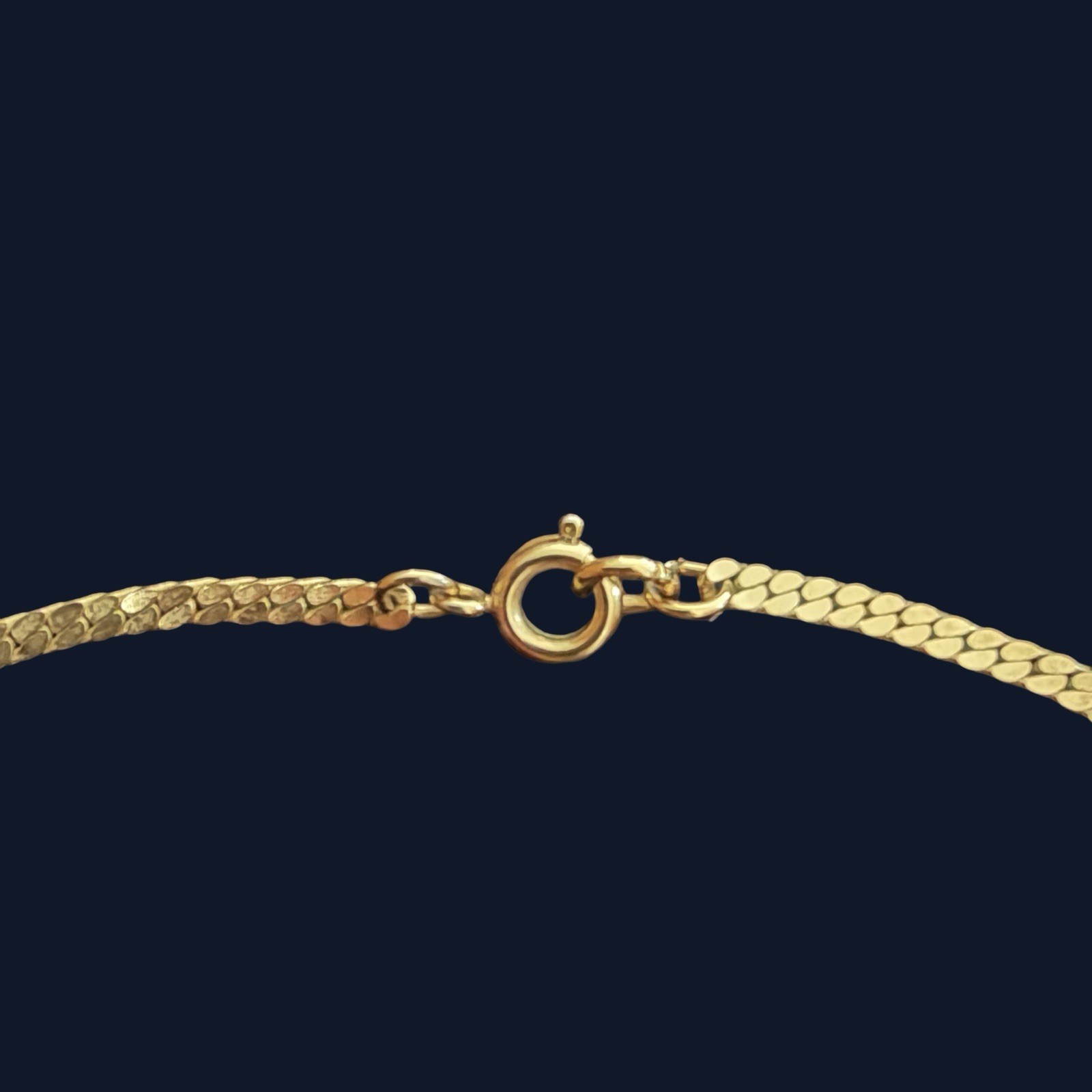 Vintage Signed Trifari Cream Enamel Basketweave Ribbon Gold-Tone Necklace 1980s