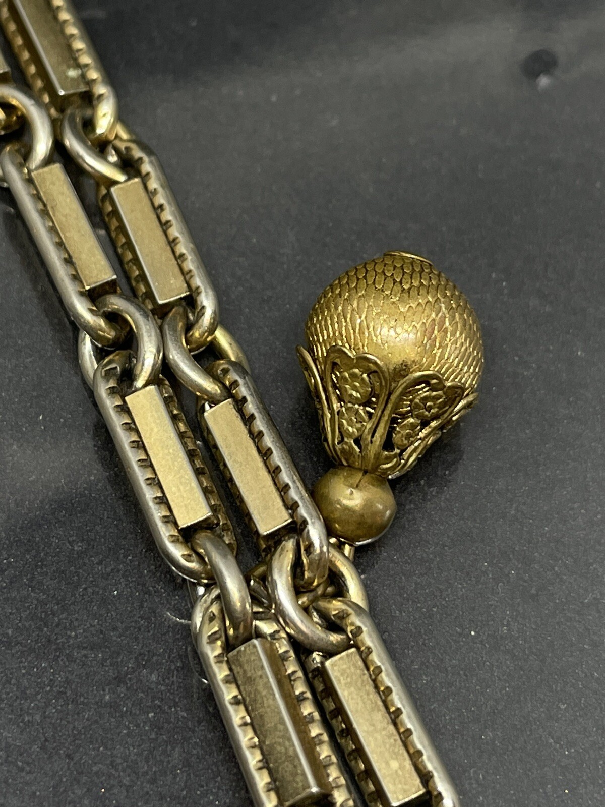 Vintage READ! GoldTone Two Ball Charms Link 7.5” Bracelet AS IS Signs Of Wear