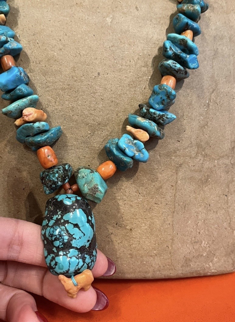 70s VTG Turquoise and Coral Chunky Necklace