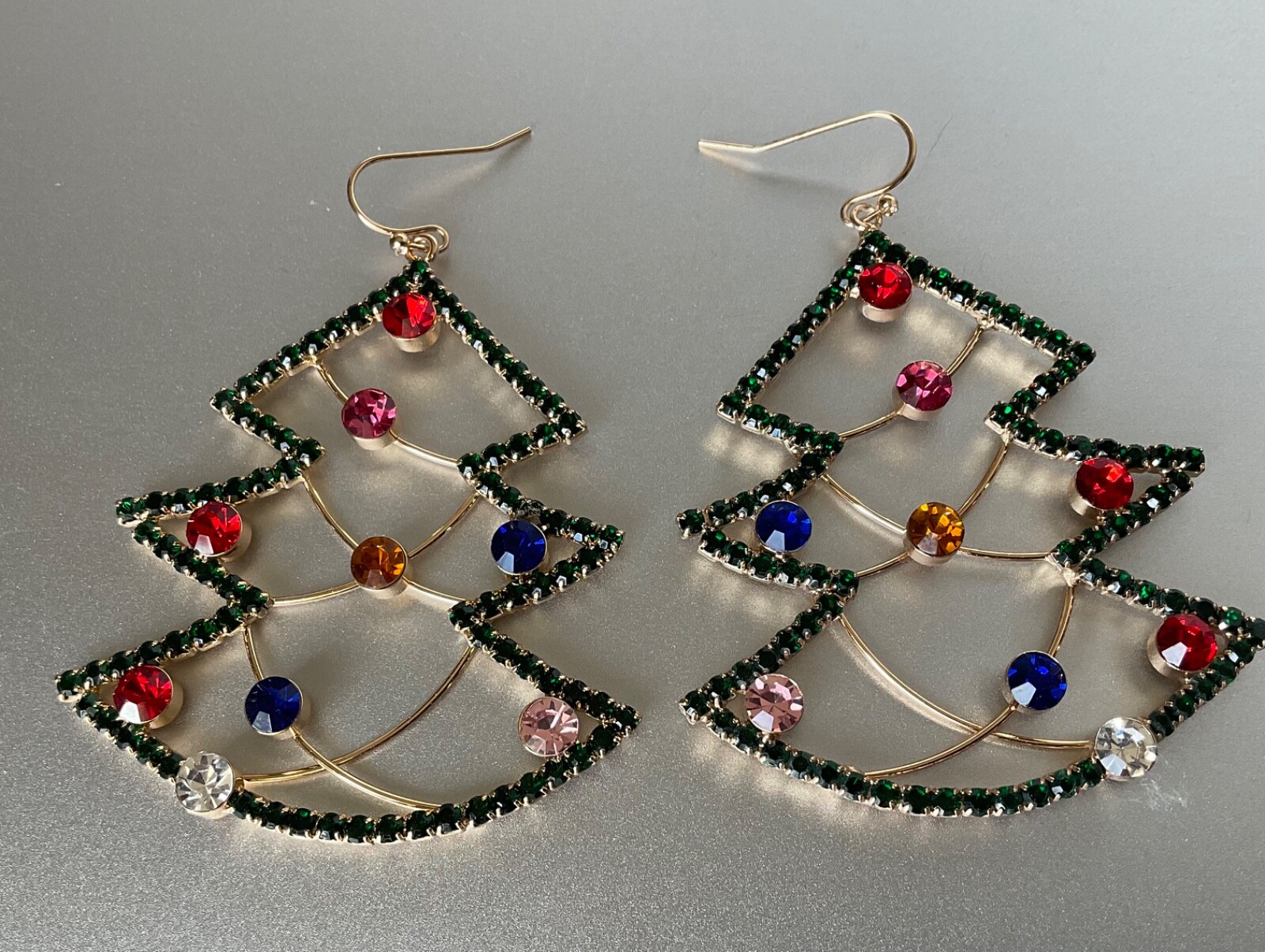 Rhinestone Christmas Tree Dangle Earrings Gold Tone Bijoux Bar 2.5” Drop