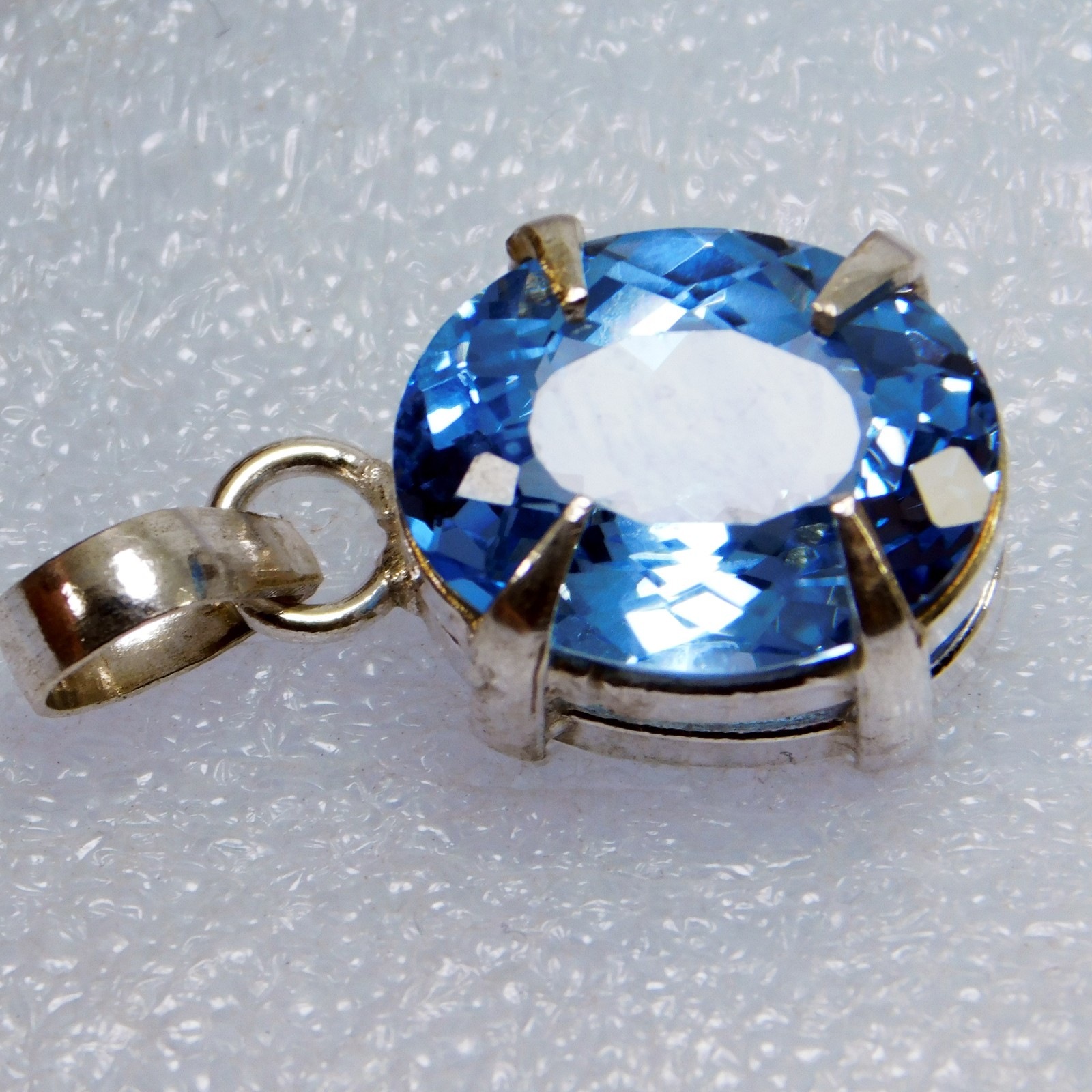 Natural 32.50 CT Certified Blue Sapphire Loose Gemstone Pendant 925 Solid Silver