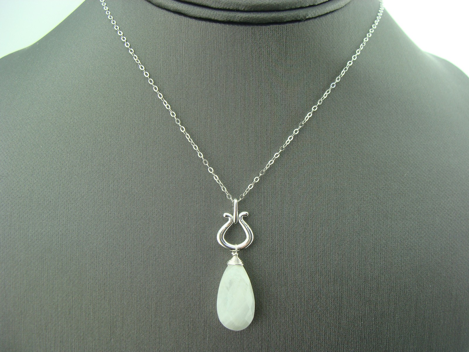 Faceted Rainbow Moonstone Drop Pendant Necklace · 925 Sterling Silver · June