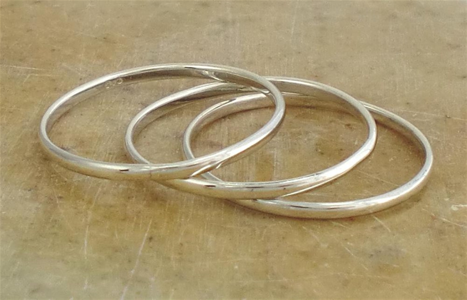 3 x STERLING SILVER 1.0mm WIDE STACKABLE BAND RINGS size 9 style# r1940