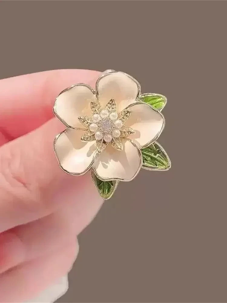Blue Pink Peony Flower Brooch Pin Imitation Pearl Floral Rose Bouquet Badge