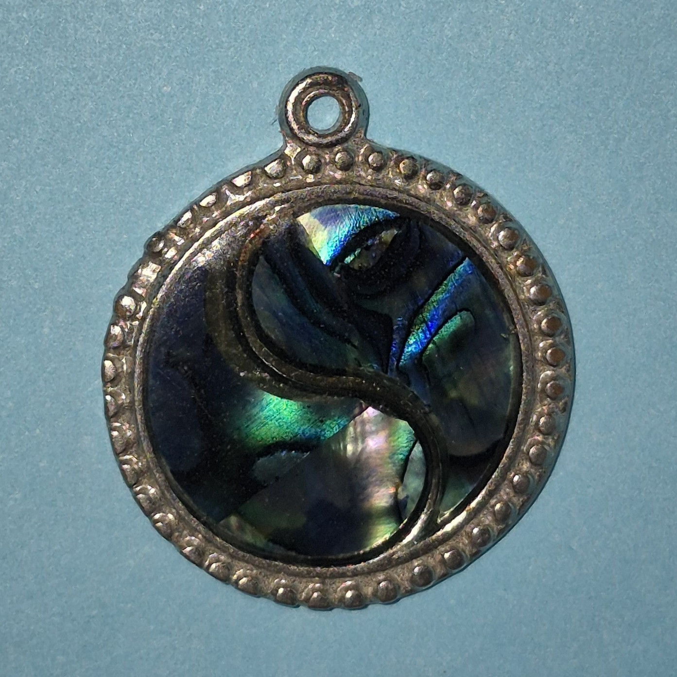 Round Abalone Shell Inlay Pendant Charm Silver Tone Blue Green Bezel Set