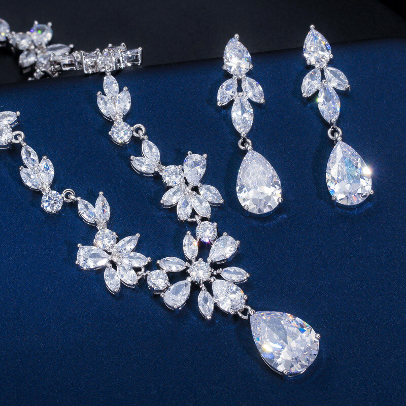 Silver Plated White CZ Necklace Earrings Sets Bridal Costume Jewelry Accessories