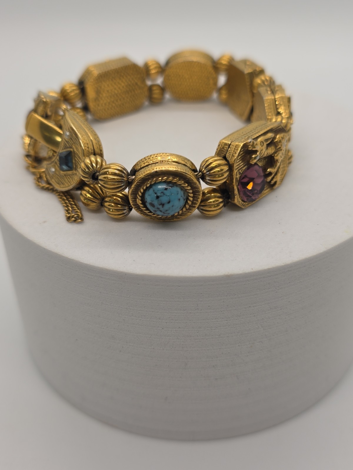 Vtg Lot Goldette Gold Tone Victorian Revival Two 8″ Bracelets & Clip-on Earrings