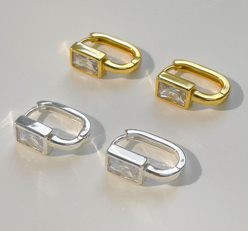 Women Girl 925 Sterling Silver U-Shape Rectangle CZ Huggie Hoop Earrings PE65