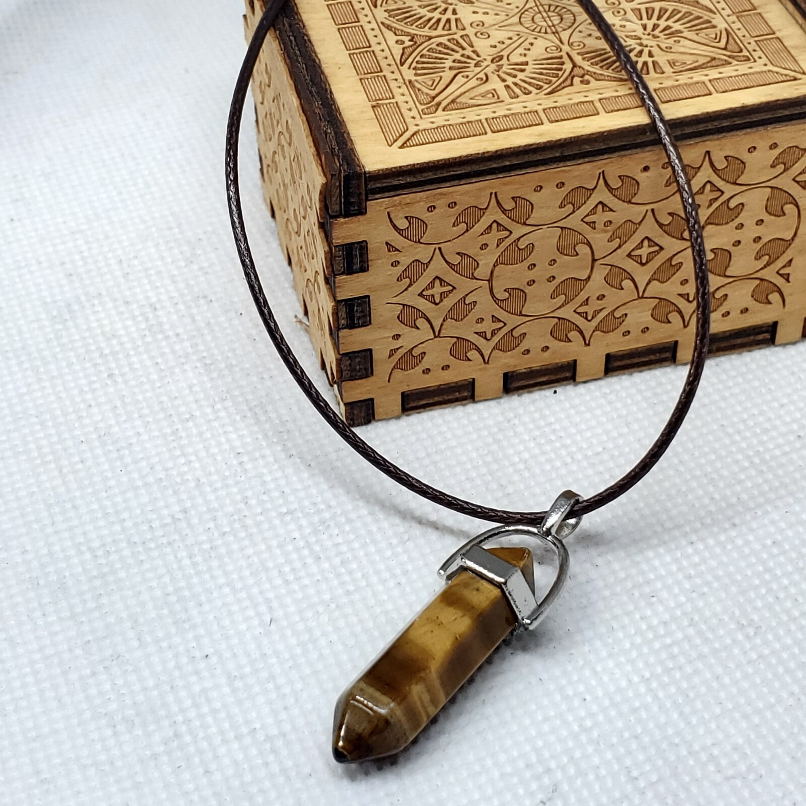 Tiger Eye Stone Gemstone Pendant Charm Jewelry Necklace 36-11
