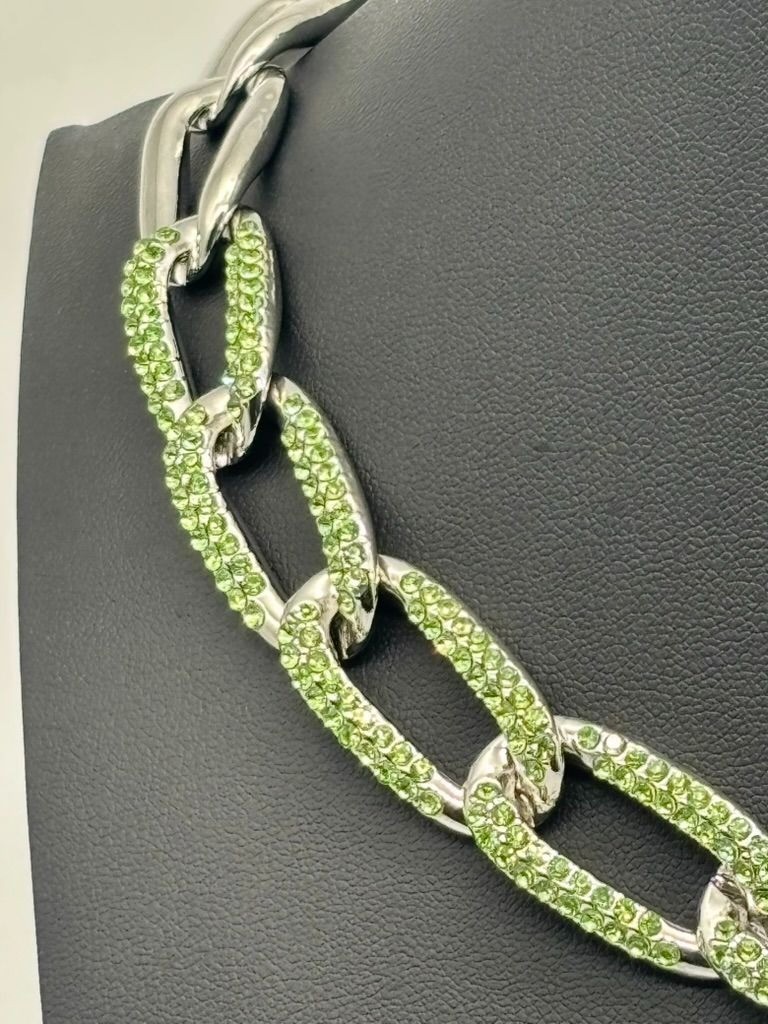 Curb Link and Green Pave Crystal Silver-Tone Collar Necklace Adjustable Unsigned