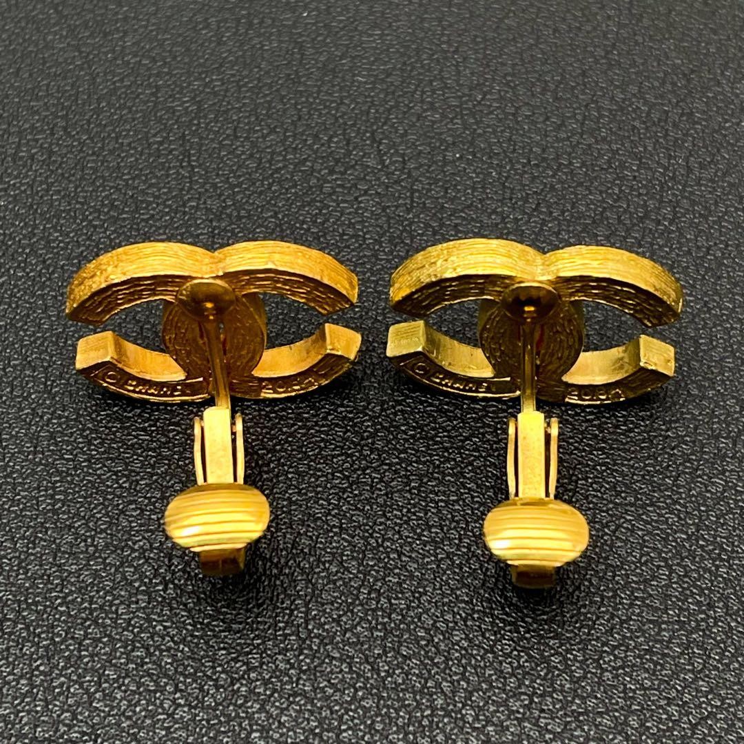 CHANEL CC Logo Coco Mark Earrings Gold Rhinestone Clip On No Box Vintage