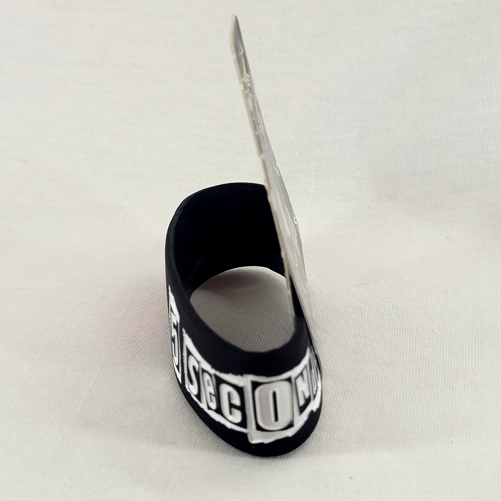 Official 5 Seconds of Summer 5SOS Rubber Bracelet Black Pink Crown 2014 – NEW