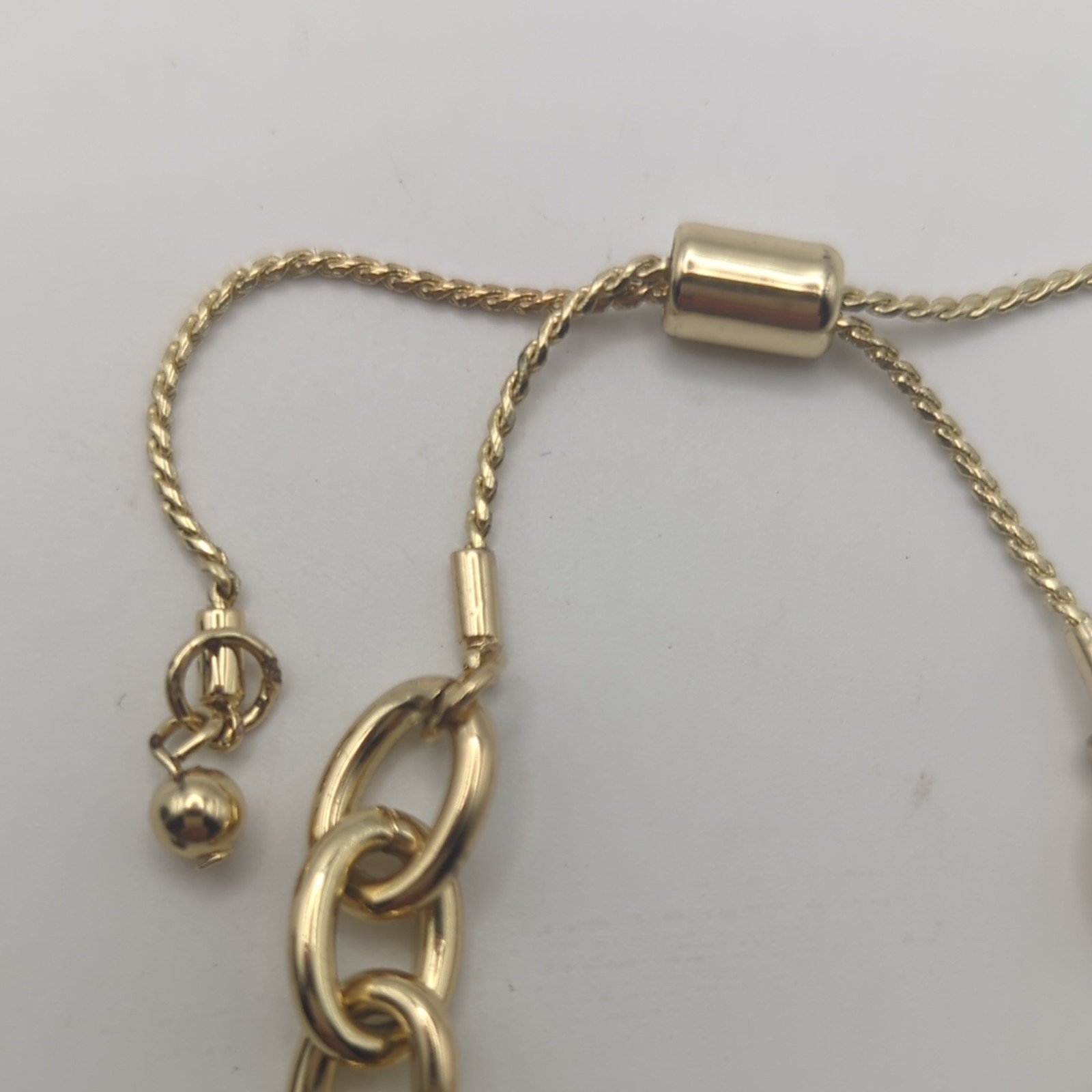 Mary Kay Gold Tone Cable Chain Charm Bracelet, Adjustable Slide, Lock & Key