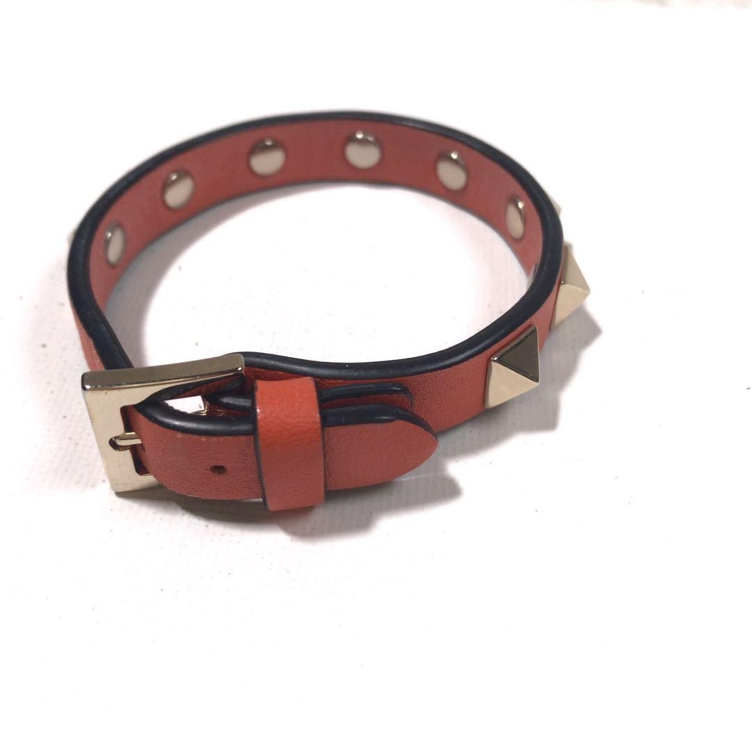 VALENTINO GARAVANI Rockstud Orange Leather Bracelet Goldtone Italy