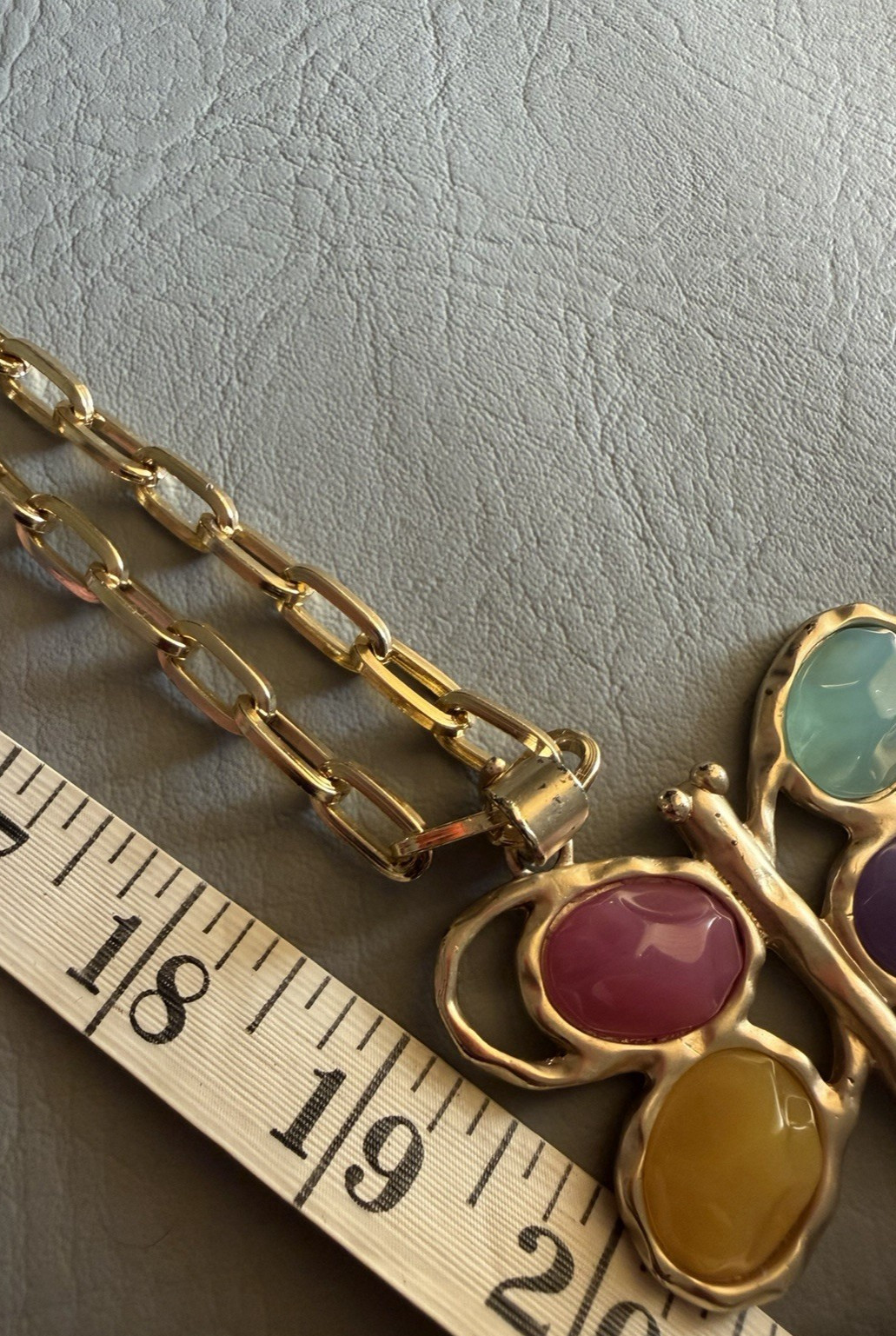 Gold Tone Paperclip Chain Link Necklace Multicolor Dragonfly Acrylic Stones 38″