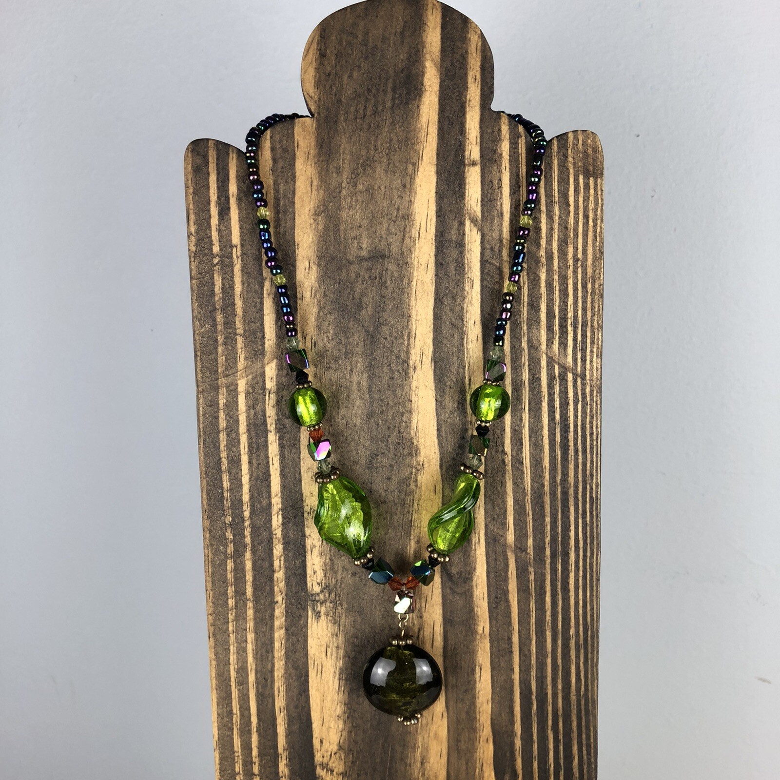 Green Multicolor Pendant Beaded Fashion Necklace