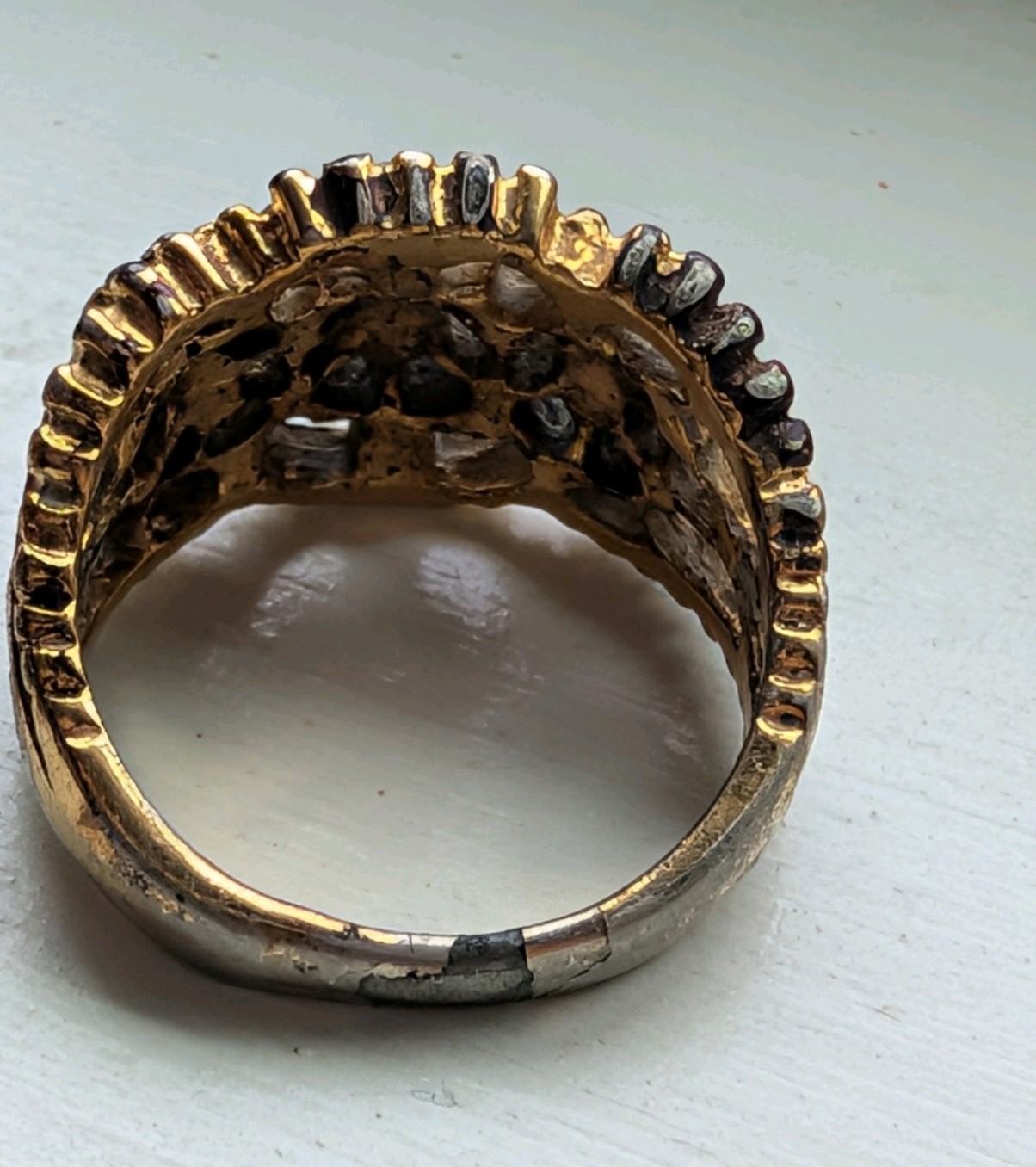Vintage Yellow Electroplated Synthetic Opal Fashion Ring