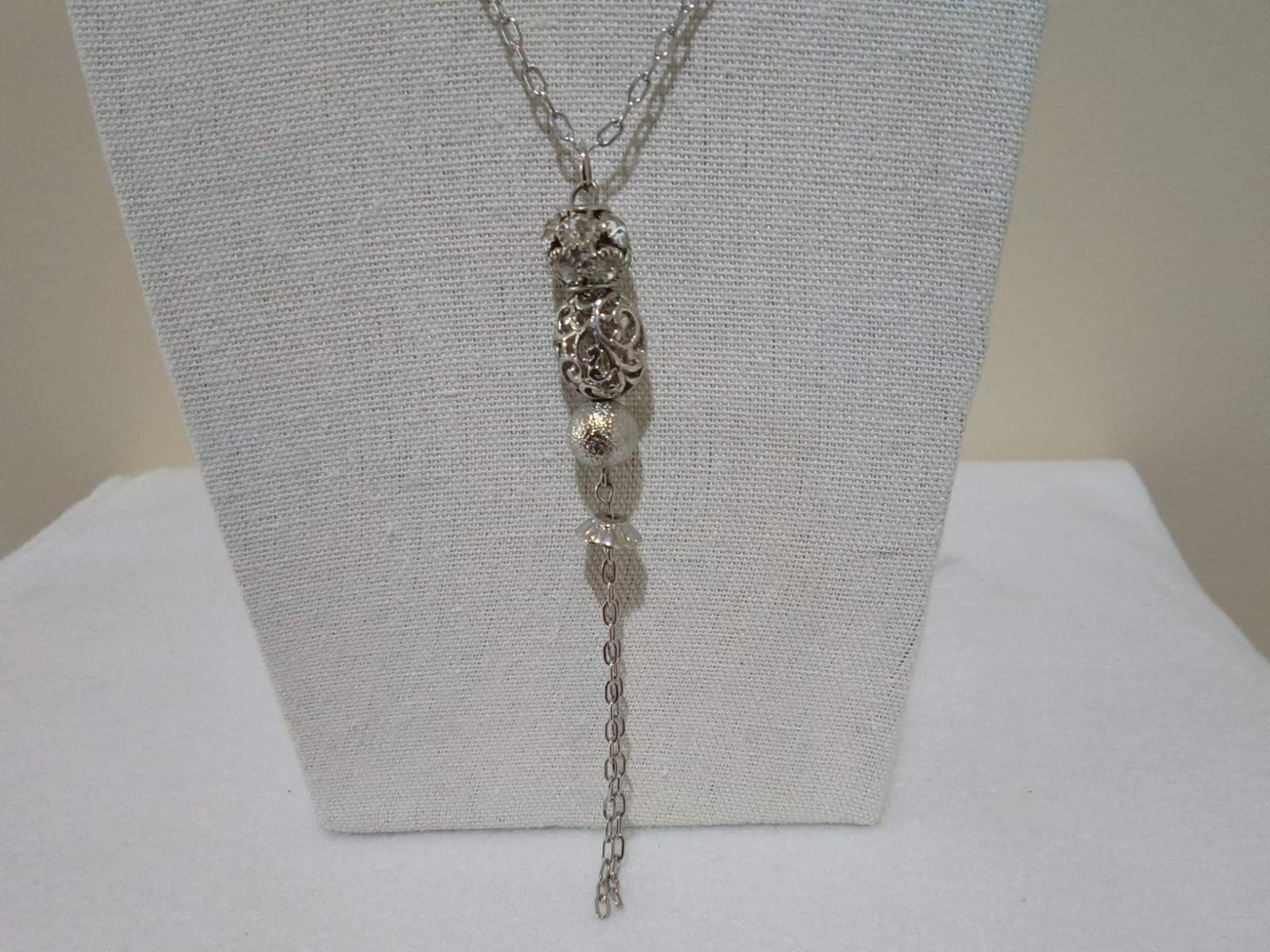 C 1946 Branded Lariat Style Silver Tone Filigree Beads Necklace & Earrings