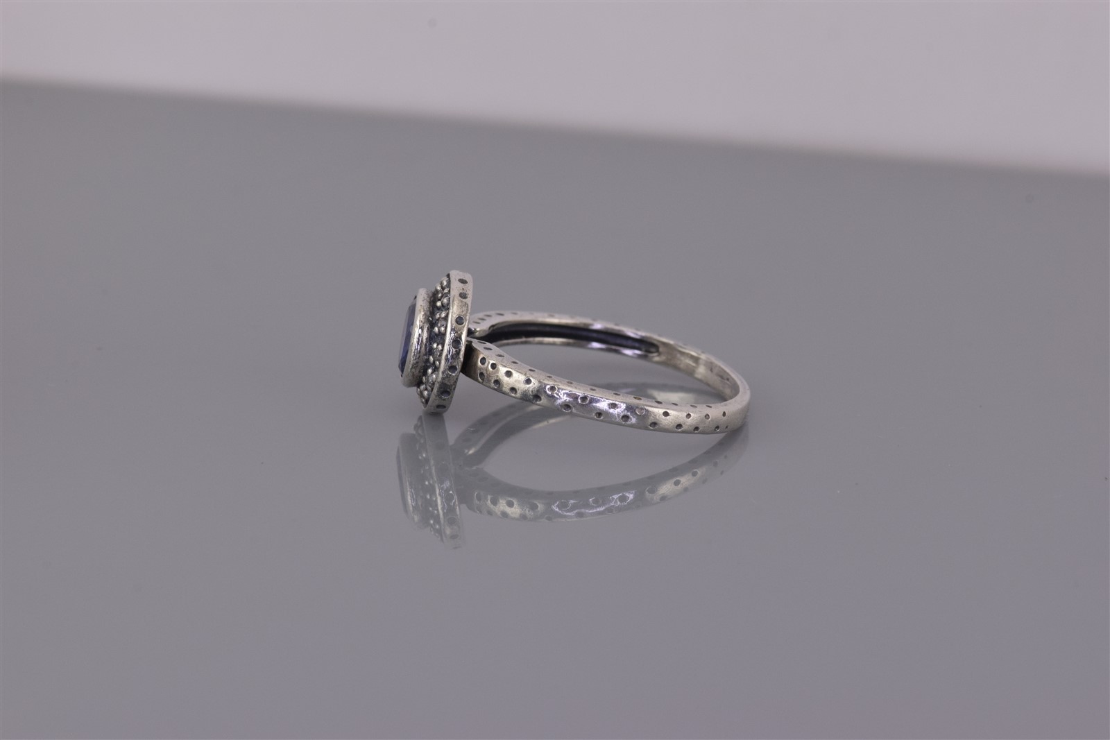 Sterling Silver Purple Tanzanite Diamond Halo Speckled Band Ring 925 Sz: 8