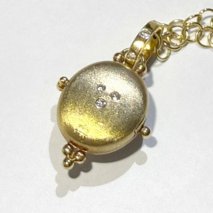 Temple St. Clair 18K Gold Diamond Sea Star Locket Necklace 18″ Oval Chain