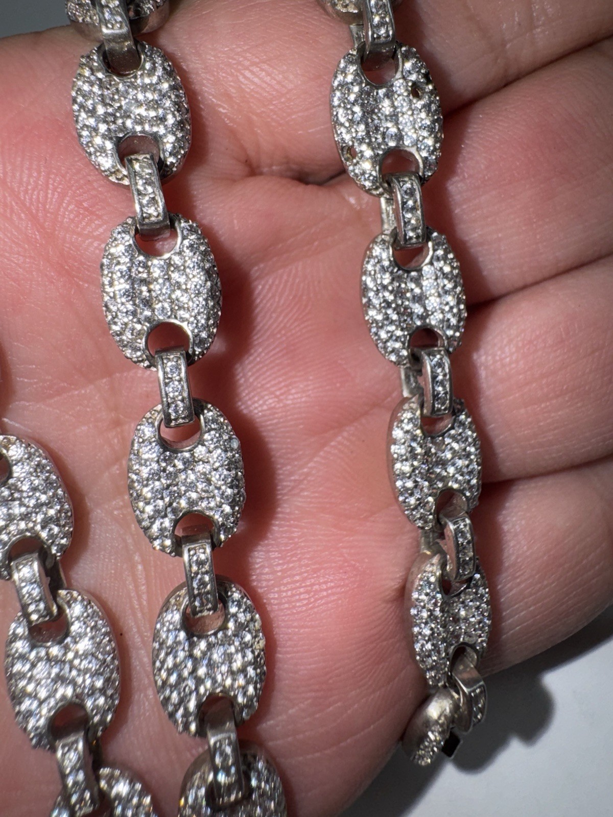 Gorgeous Solid Sterling Silver Cubic Zirconia Style Oval Chain 22 Inch Necklace